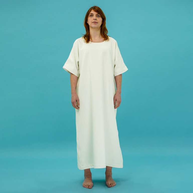 STRONGTEX anti-ligature gown on female patient